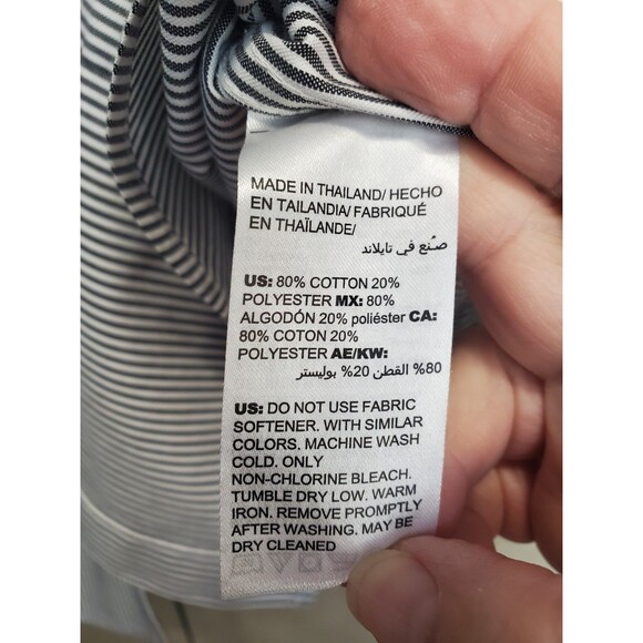 Chico's No-Iron Coolmax All Season Gray Pinstriped Button-Up Shirt Size 3 (XL) - Picture 5 of 6